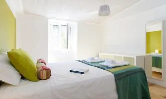 Lapa Stylish Apartment Rentexperience Lissabon